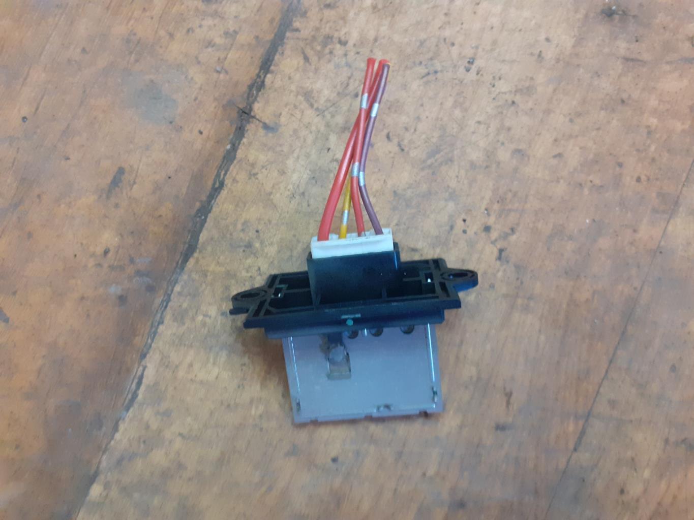 Resistance chauffage NISSAN NOTE 1 PHASE 1 Essence - 1