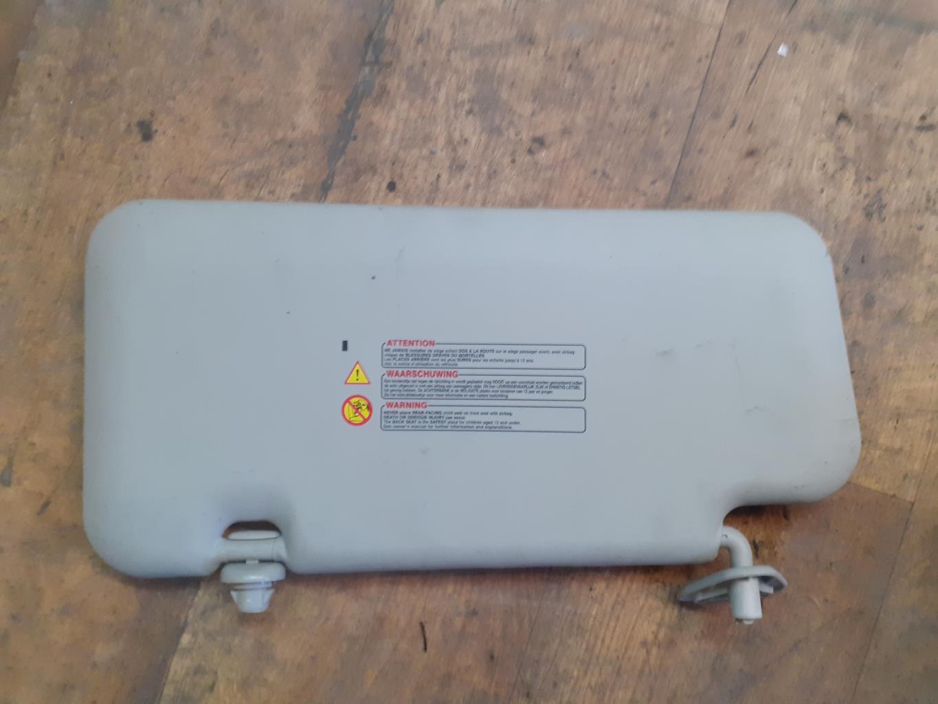 Pare soleil droit NISSAN NOTE 1 PHASE 1 Essence - 1