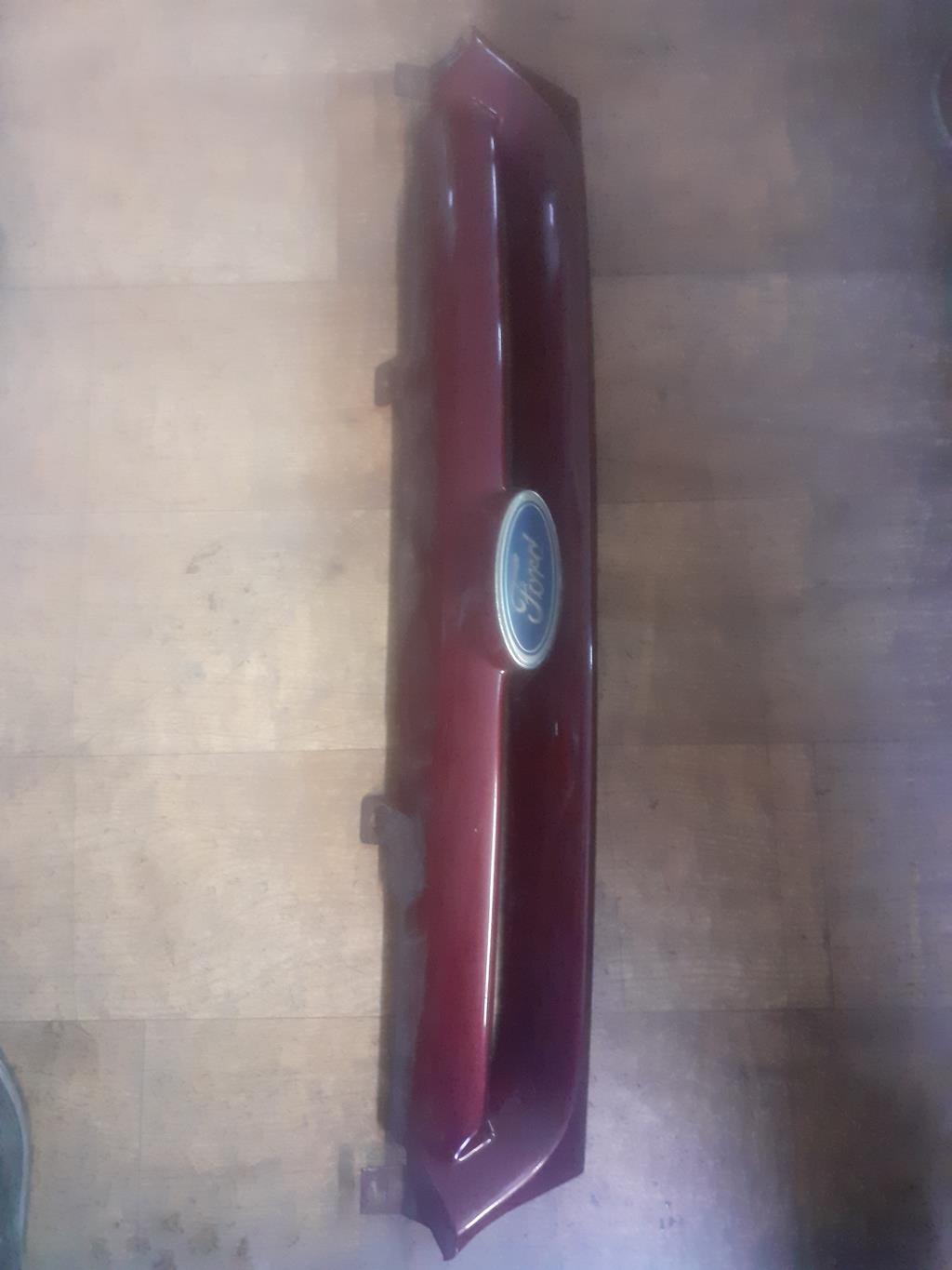 Grille de calandre FORD ORION 2 PHASE 1 Diesel - 1