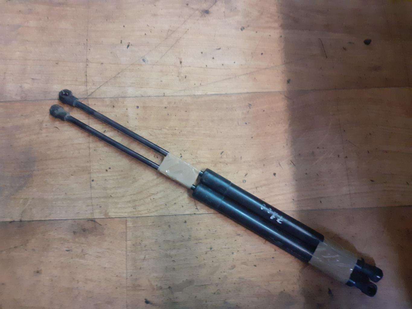 Verin de coffre CITROEN C3 2 PHASE 1 Diesel - 1