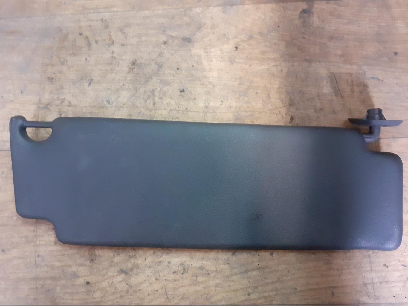 Pare soleil gauche RENAULT CLIO 1 PHASE 3 Essence - 1