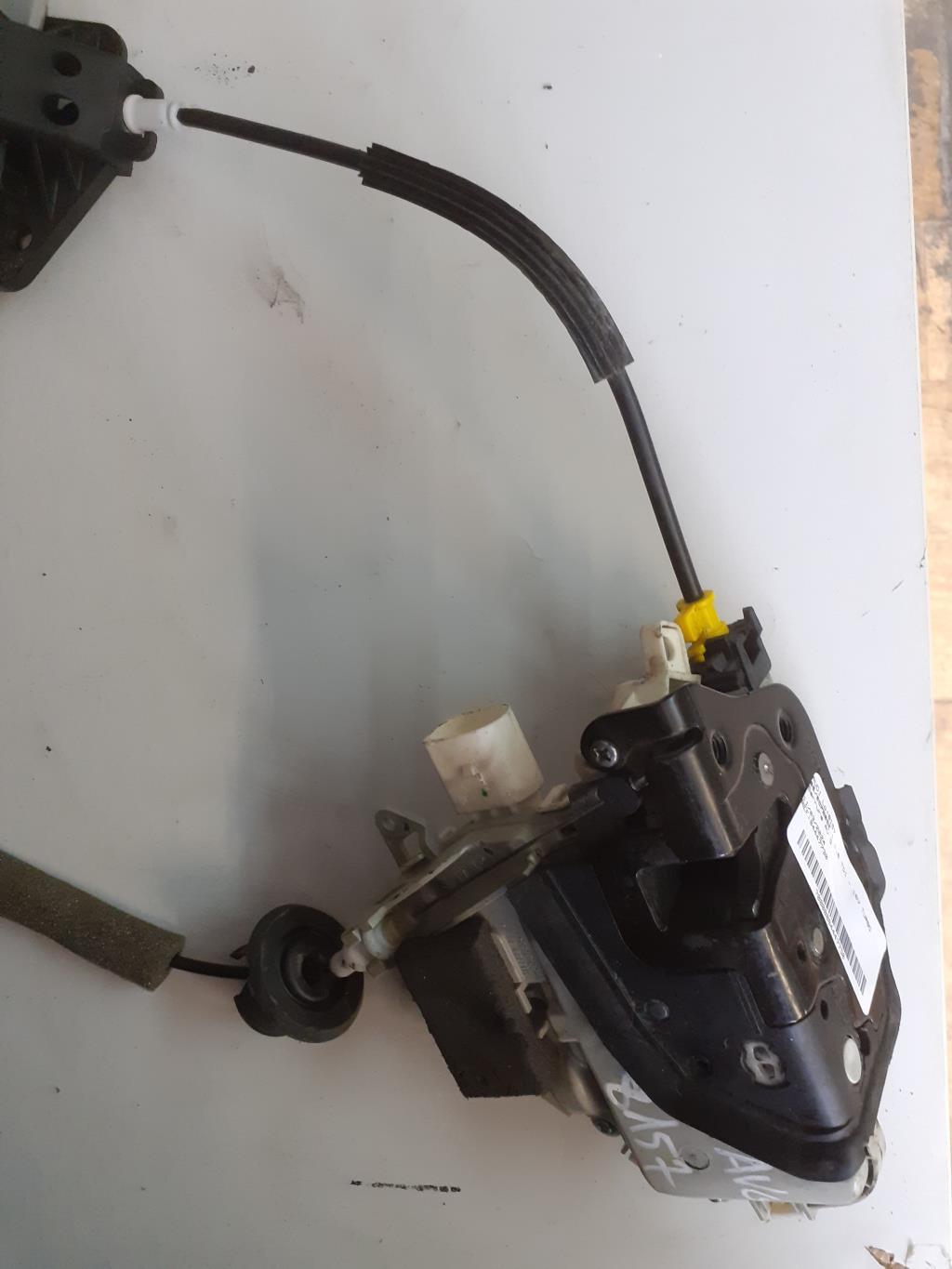 Serrure avant gauche AUDI A1 1 PHASE 1 Diesel - 1