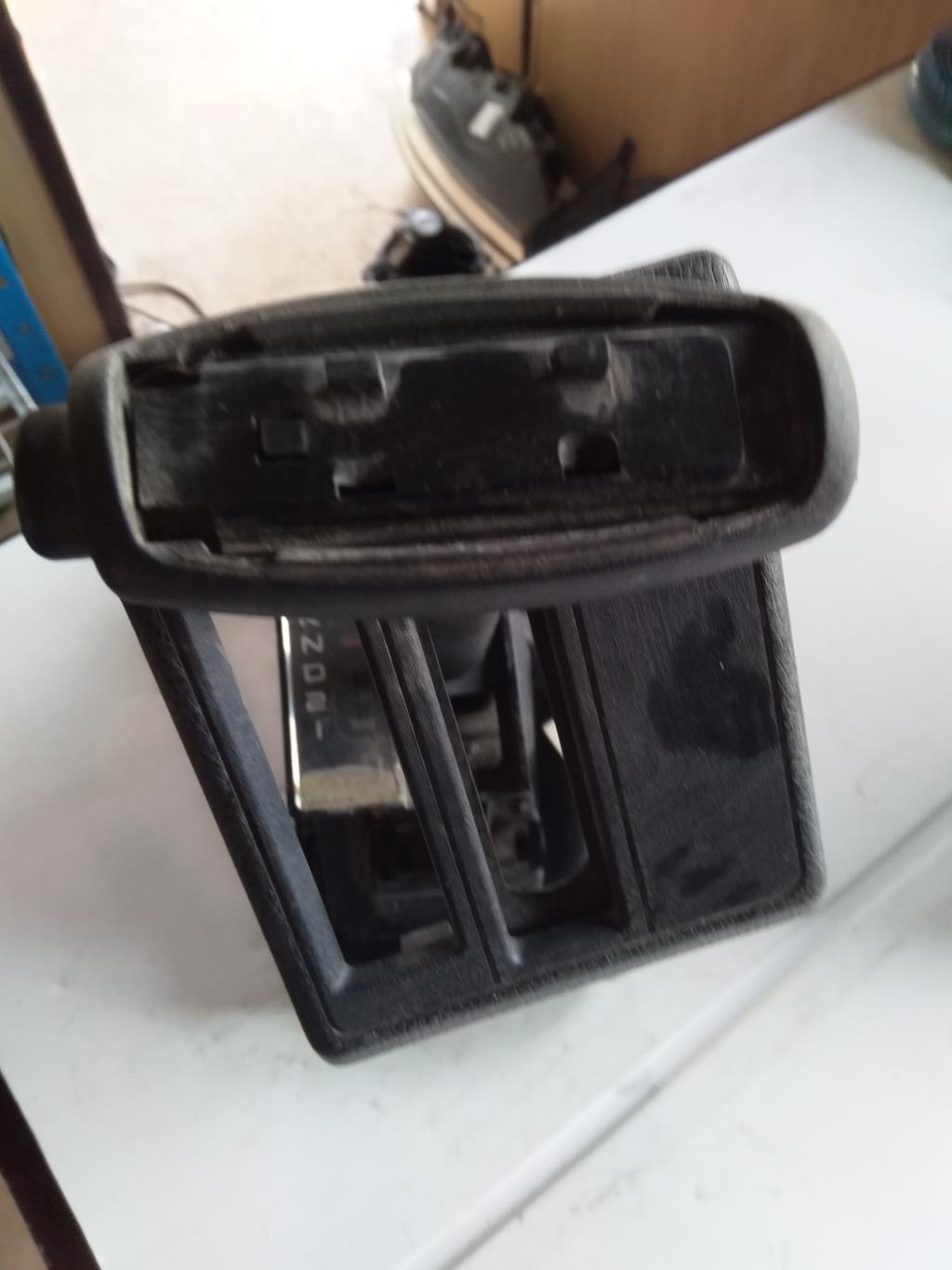Levier de vitesses RENAULT CLIO 1 PHASE 3 Essence - 1