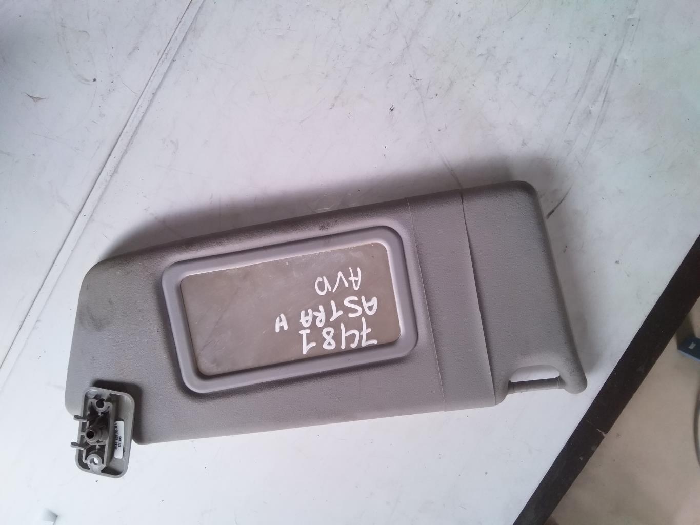 Pare soleil droit OPEL ASTRA H PHASE 1 BREAK Diesel - 1