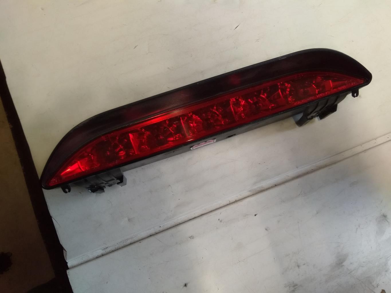 Feu arriere stop central CHEVROLET AVEO 1 Essence/GPL - 1