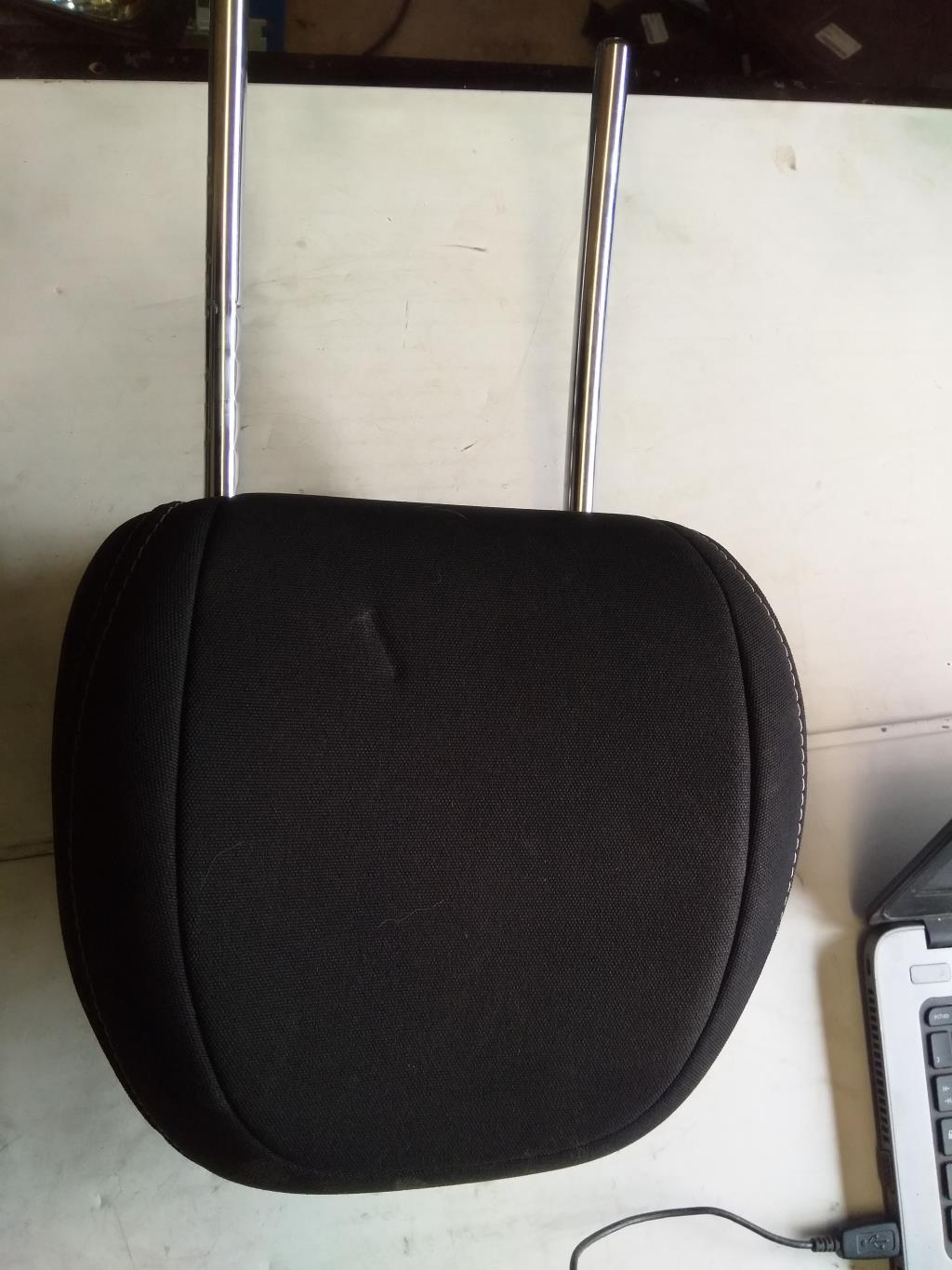 Appui tete avant CITROEN C4 2 PHASE 1 Diesel - 1
