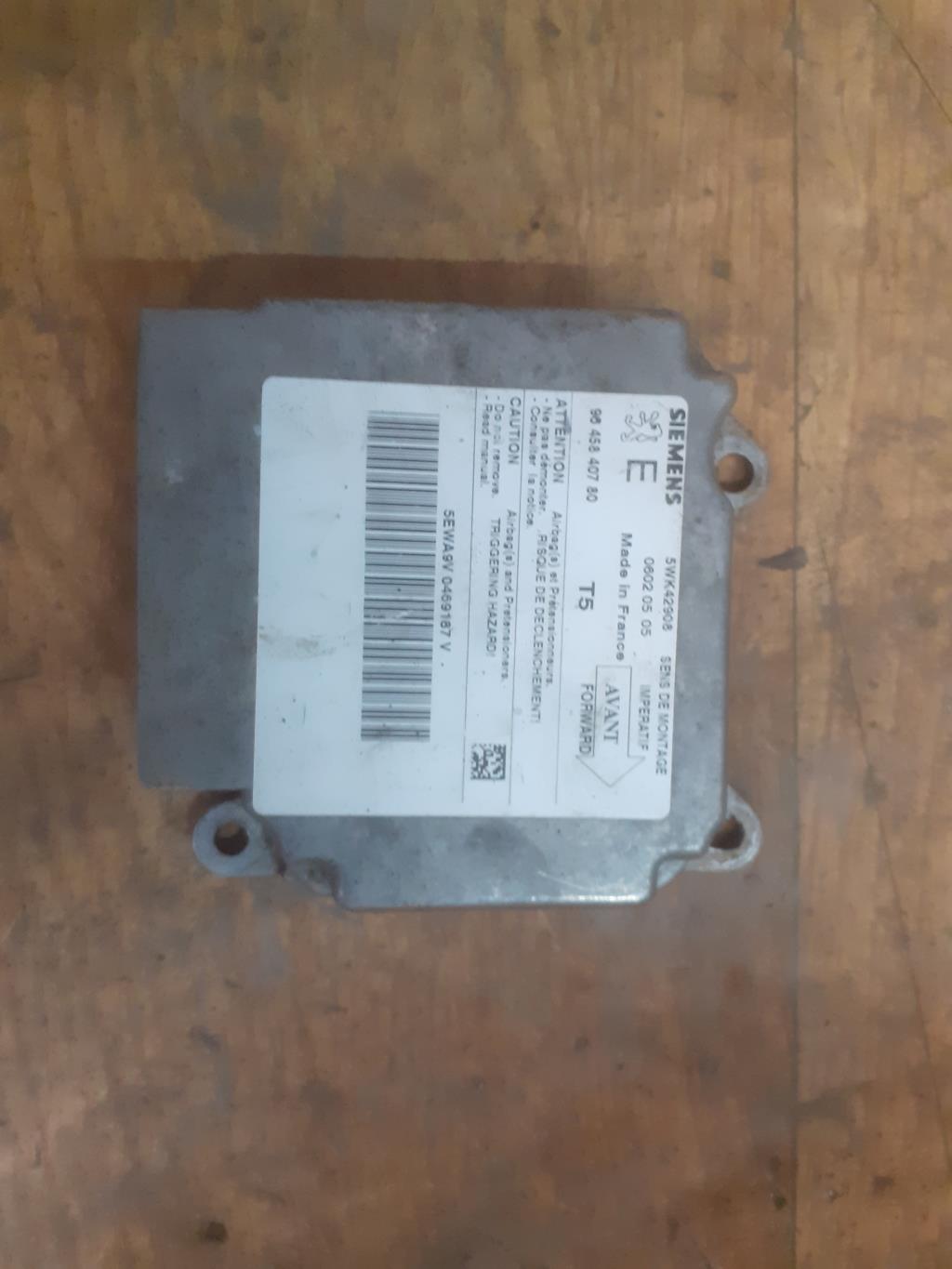 Calculateur PEUGEOT 307 PHASE 1 Diesel - 1