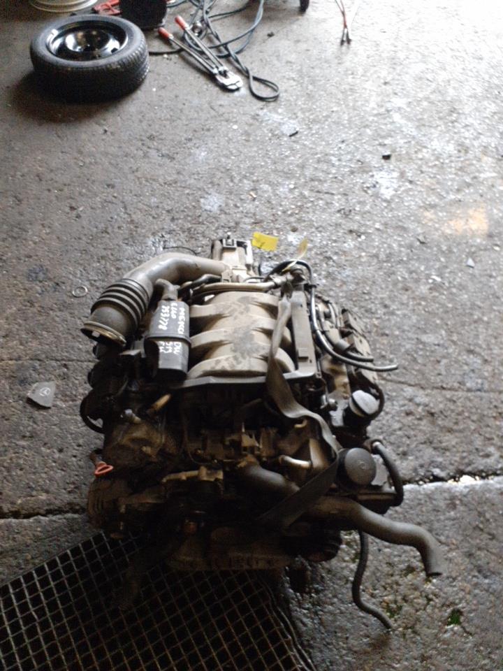 Moteur MERCEDES CLASSE E 210 PHASE 1 Essence - 1