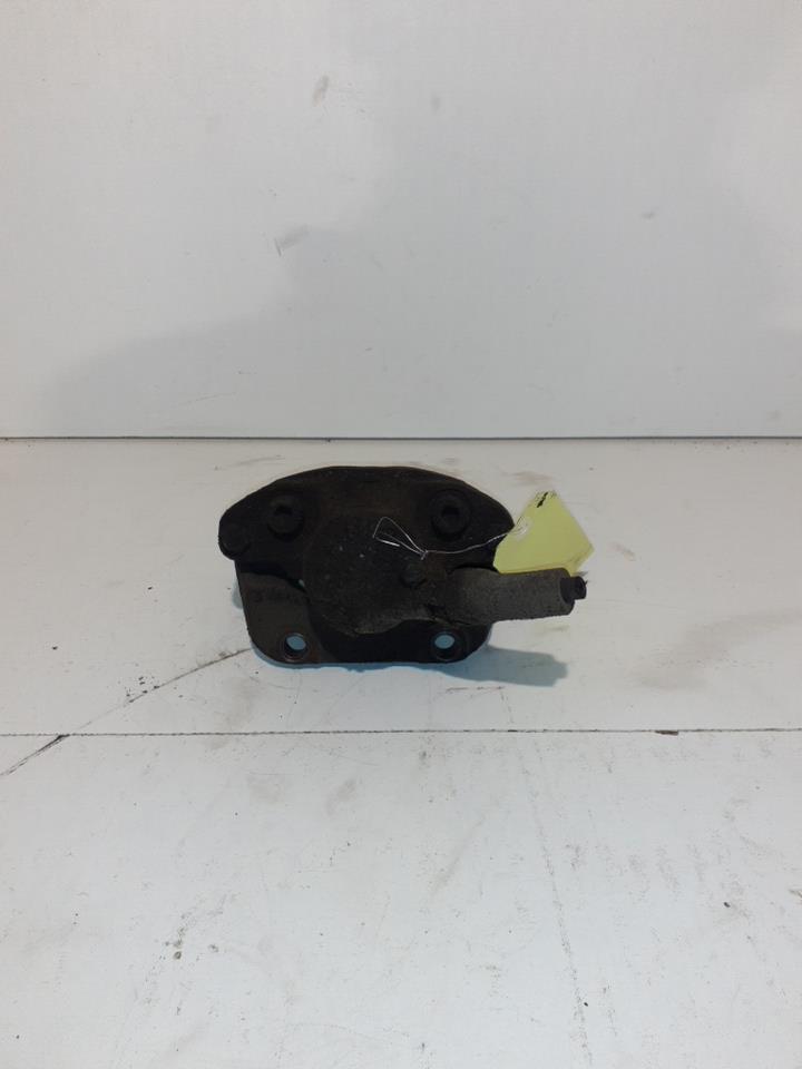 Etrier avant gauche (freinage) RENAULT CLIO 2 PHASE 1 Diesel - 1