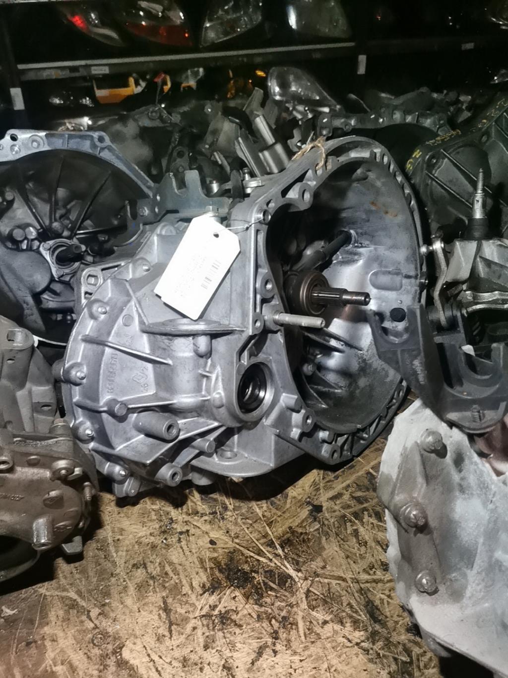 Boite de vitesses RENAULT LAGUNA 2 PHASE 2 Diesel - 1