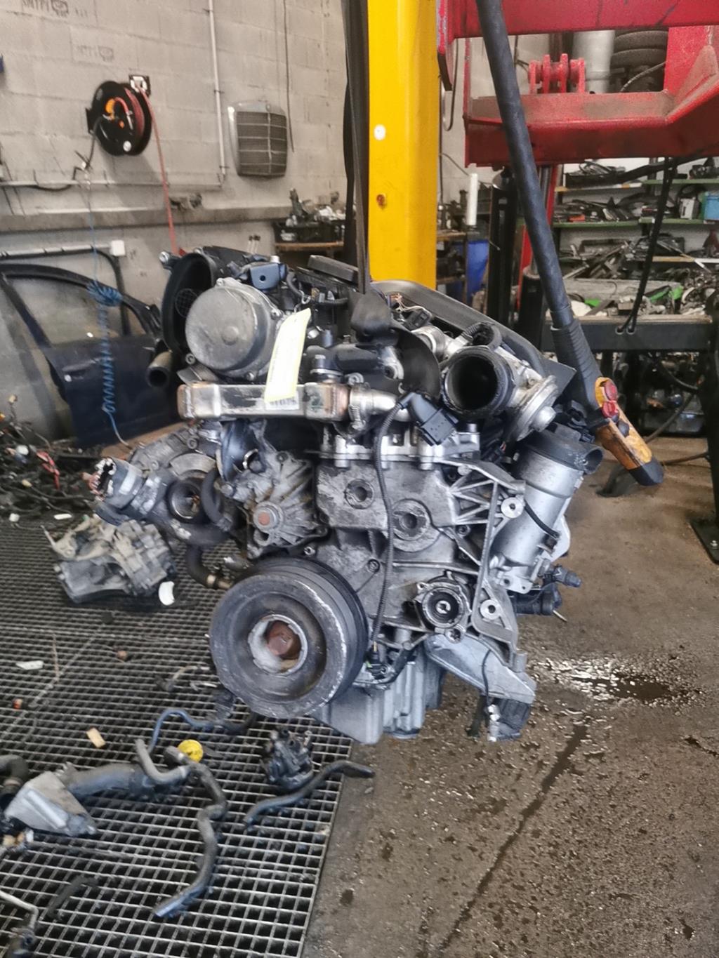 Moteur BMW SERIE 1 E87 PHASE 1 Diesel - 1