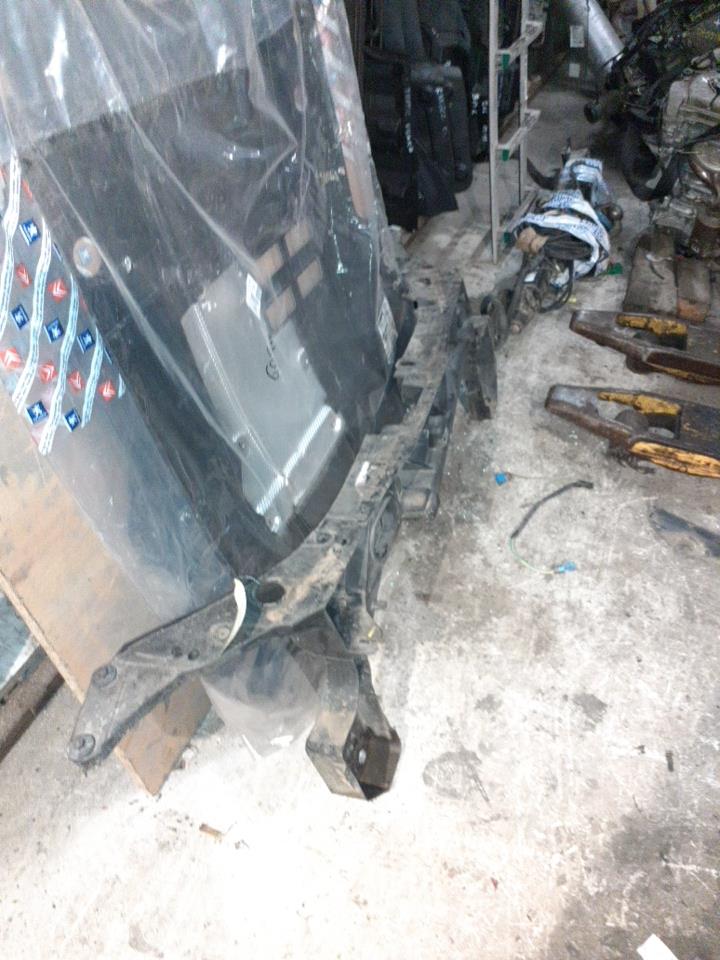 Face avant RENAULT CLIO 3 PHASE 2 Diesel - 1