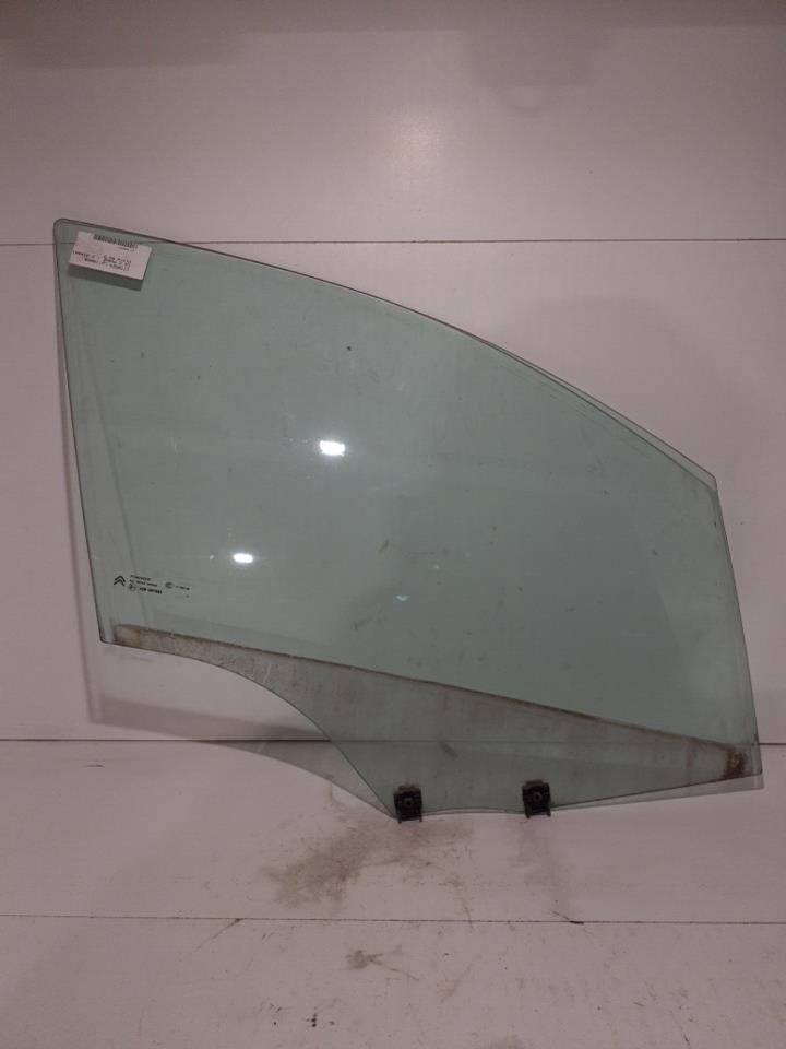 Vitre avant droit CITROEN C4 2 PHASE 1 Diesel - 1