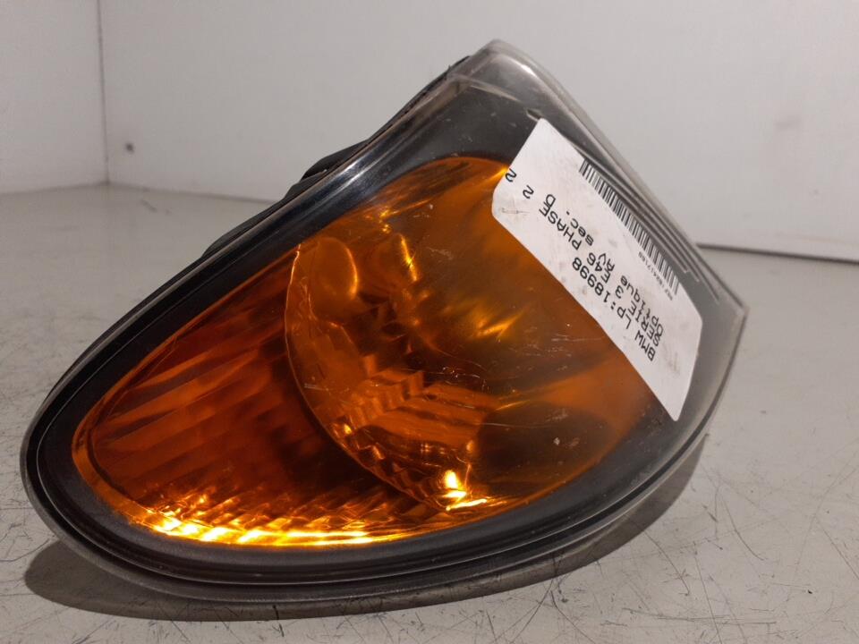 Optique avant secondaire droit (feux)(clignotant) BMW SERIE 3 E46 PHASE 2 Diesel - 1