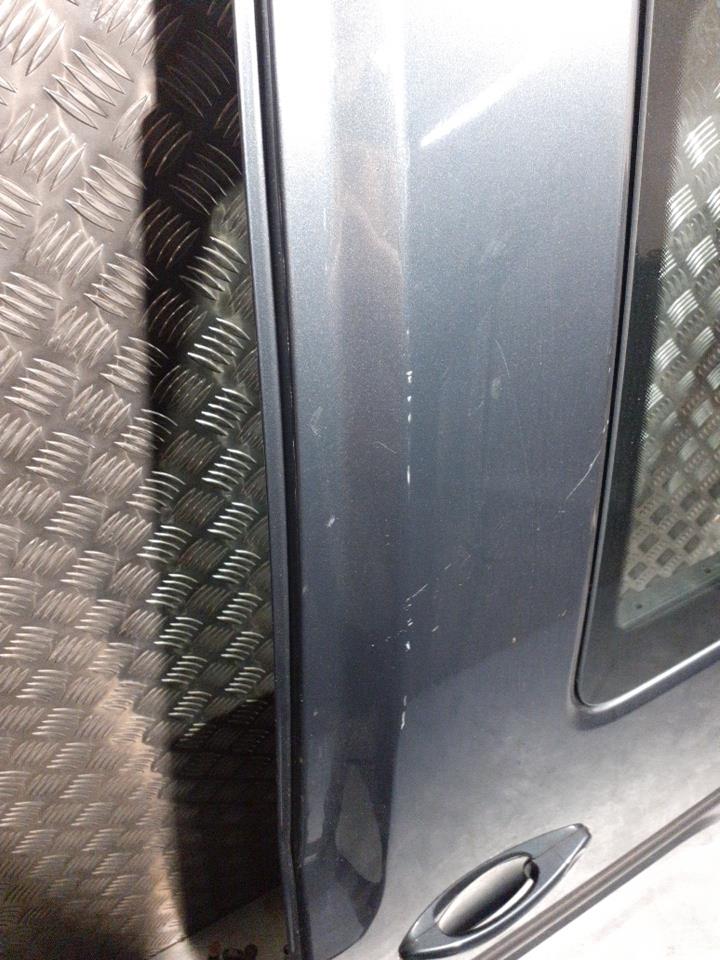Porte laterale gauche VOLKSWAGEN CADDY 3 PHASE 1 Diesel - 1