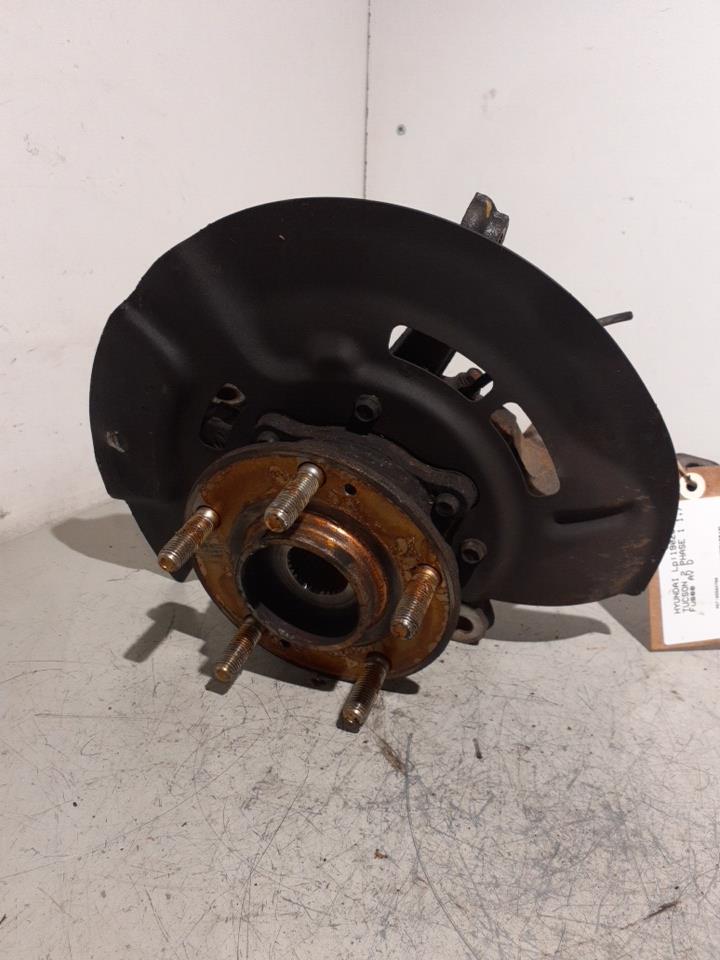 Fusee avant droit HYUNDAI TUCSON 2 PHASE 1  - 1