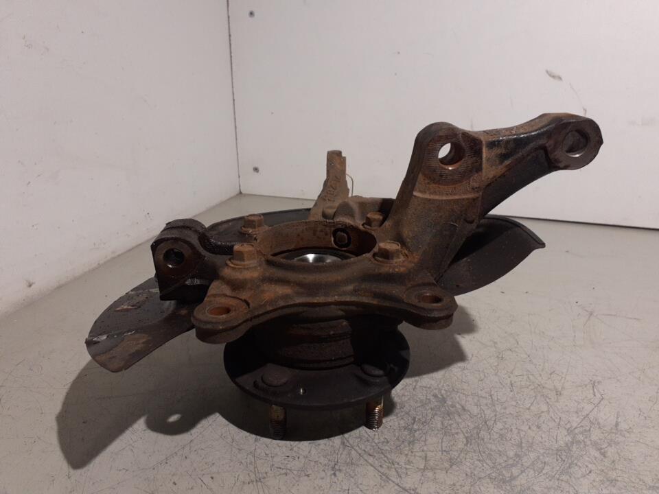 Fusee avant gauche HYUNDAI TUCSON 2 PHASE 1  - 1