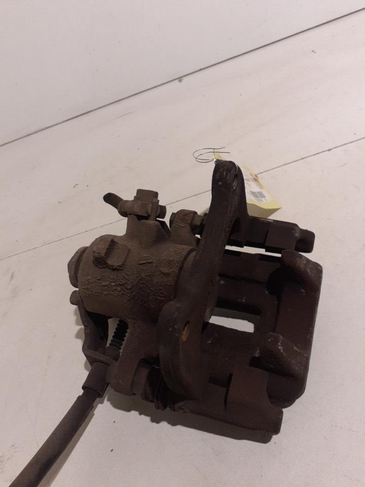 Etrier arriere gauche (freinage) AUDI A4 2 AVANT PHASE 2 BREAK Diesel - 1