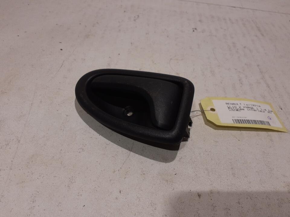 Poignee interieur avant gauche RENAULT CLIO 2 PHASE 1 Essence - 1