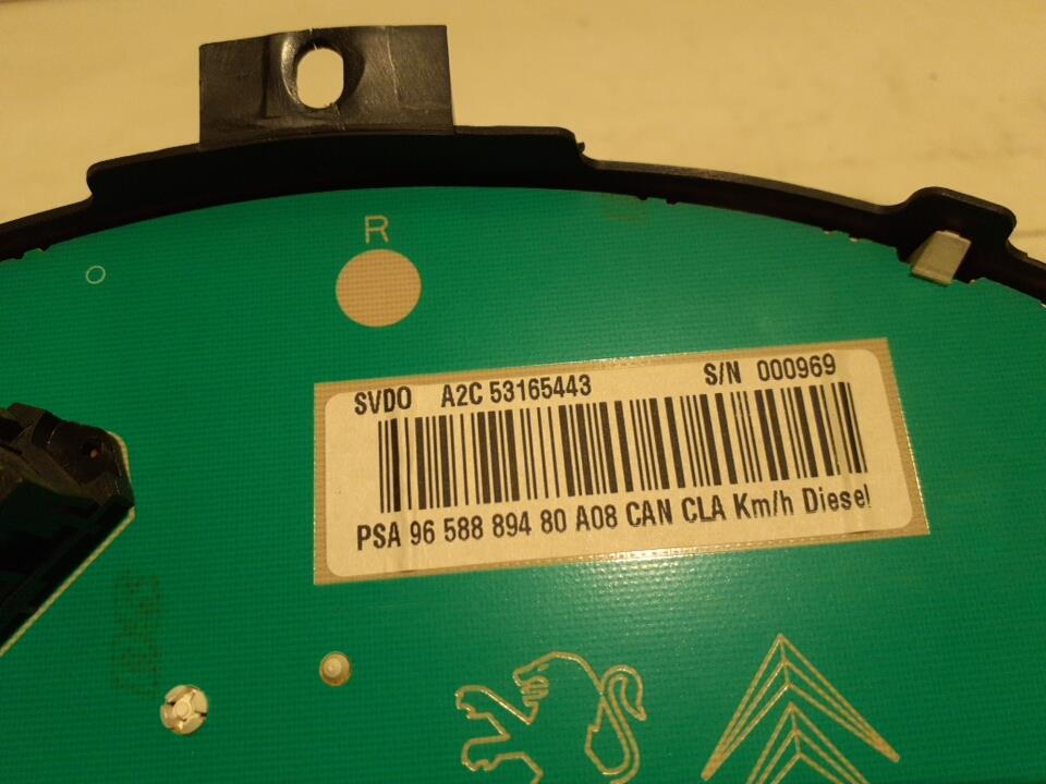 Compteur PEUGEOT 1007 Diesel - 1