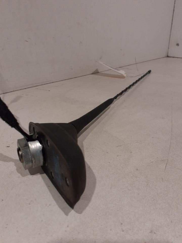 Antenne PEUGEOT 208 1 PHASE 1 Diesel - 1