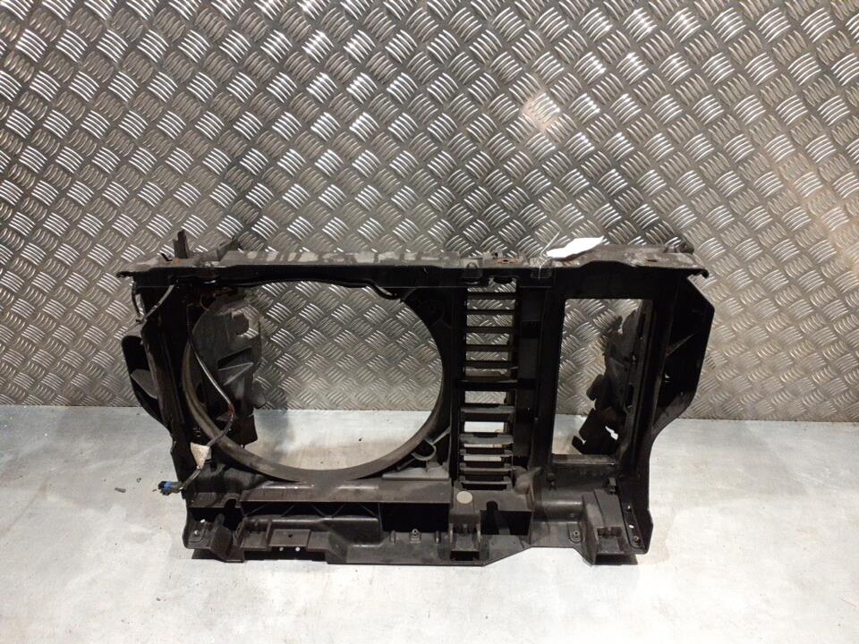 Face avant PEUGEOT 407 PHASE 1 BREAK Diesel - 1