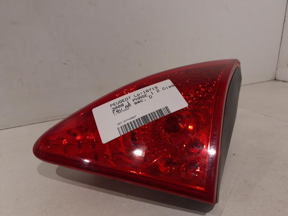 Feu arriere secondaire droit (feux) PEUGEOT 3008 1 PHASE 1 Diesel - 1