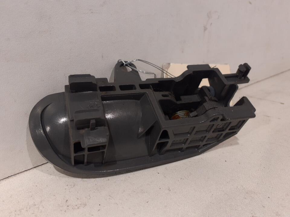 Poignee interieur avant gauche CITROEN C1 1 PHASE 1 Essence - 1