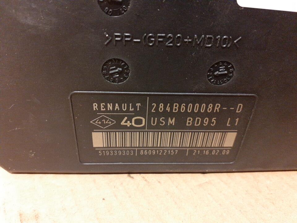 Boitier USM  RENAULT MEGANE 3 PHASE 1 Essence - 1