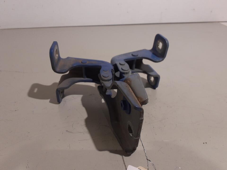 Charniere de porte avant droit RENAULT MASTER 3 PHASE 2 Diesel - 1