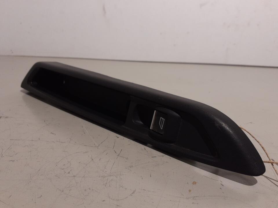 Interrupteur de leve vitre arriere droit FORD B-MAX Essence - 1