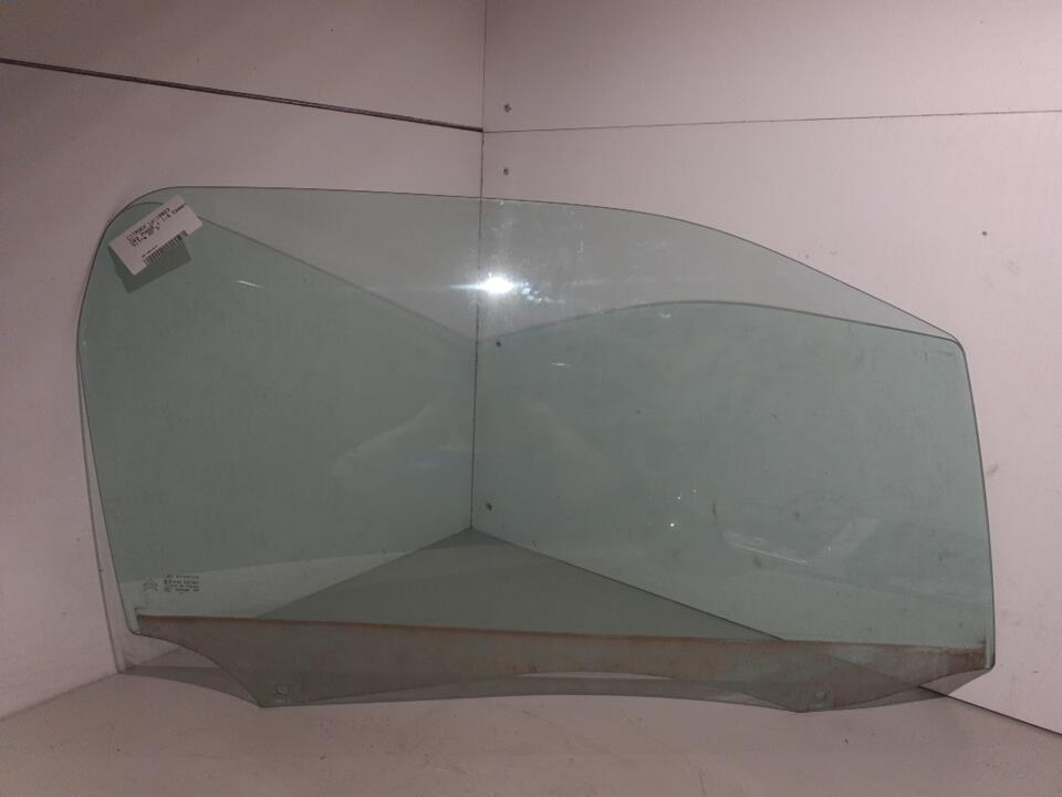 Vitre avant droit CITROEN DS3 PHASE 1 Essence - 1
