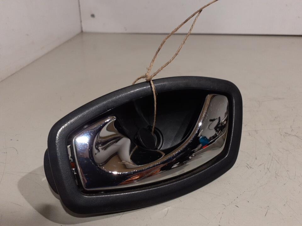 Poignee interieur avant gauche RENAULT MEGANE 3 PHASE 3 COUPE Diesel - 1