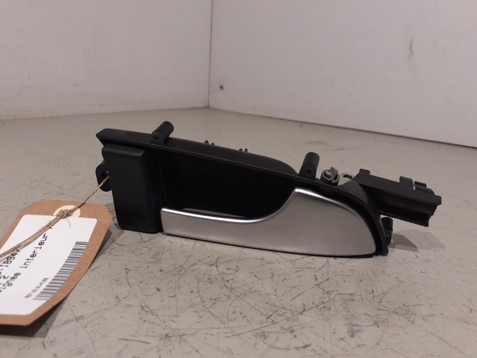 Poignee interieur avant droit AUDI A3 2  - 1