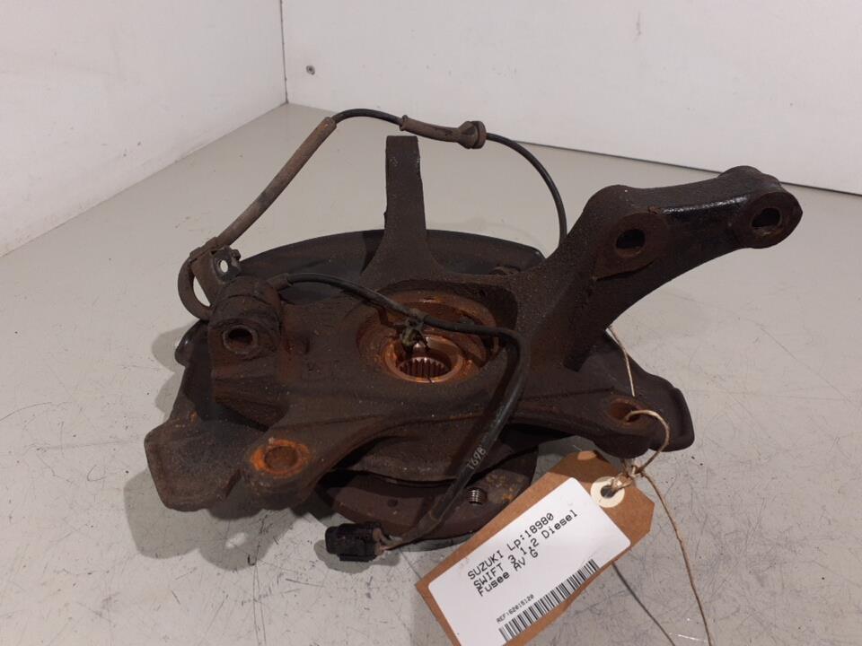 Fusee avant gauche SUZUKI SWIFT 3 Diesel - 1