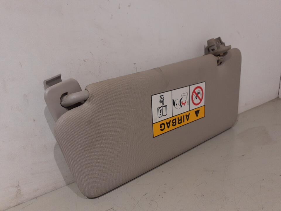 Pare soleil droit RENAULT CLIO 4 PHASE 1 BREAK Diesel - 1