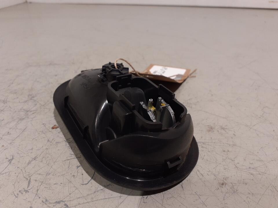 Poignee interieur avant gauche RENAULT CLIO 3 PHASE 2 Diesel - 1