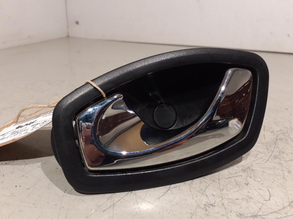 Poignee interieur avant gauche RENAULT CLIO 4 PHASE 1 BREAK Diesel - 1