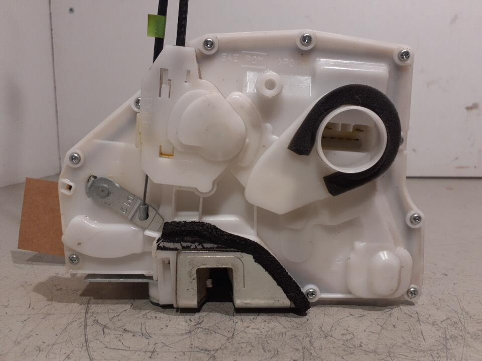 Serrure avant droit OPEL AGILA B Essence - 1