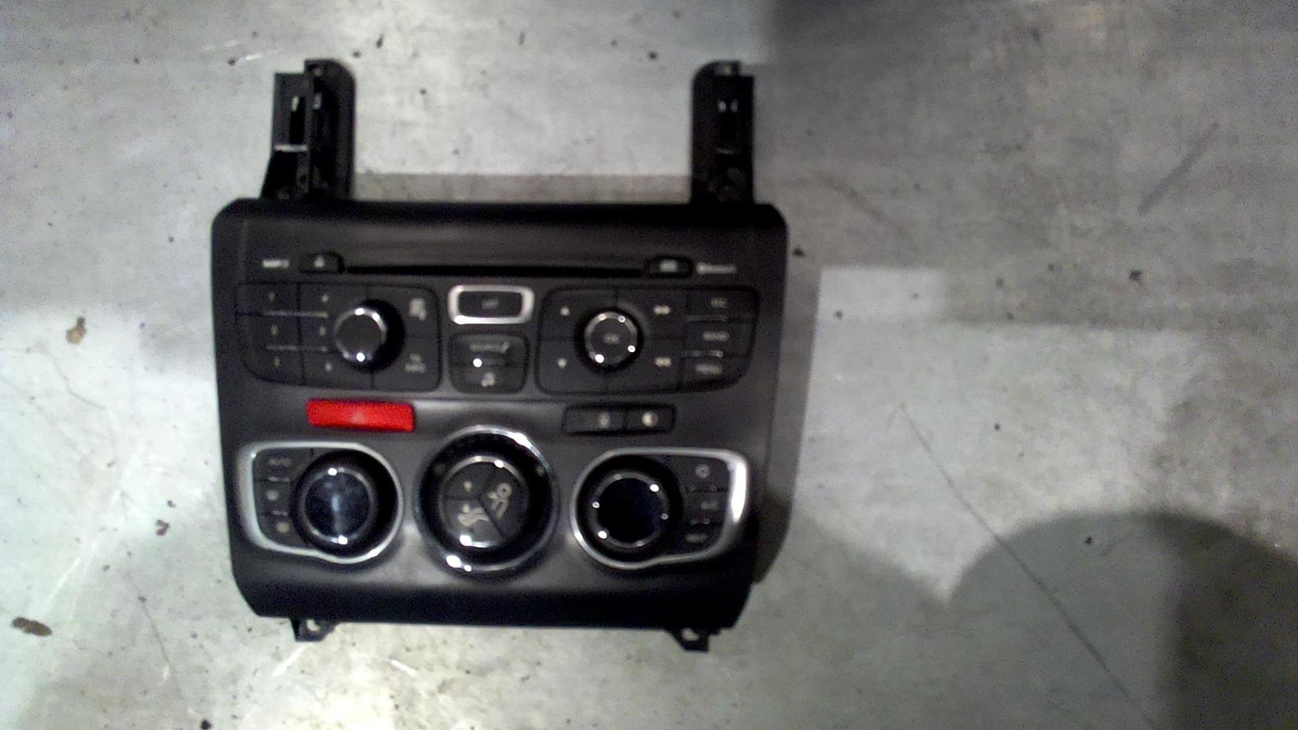 Commande chauffage CITROEN DS4  - 1