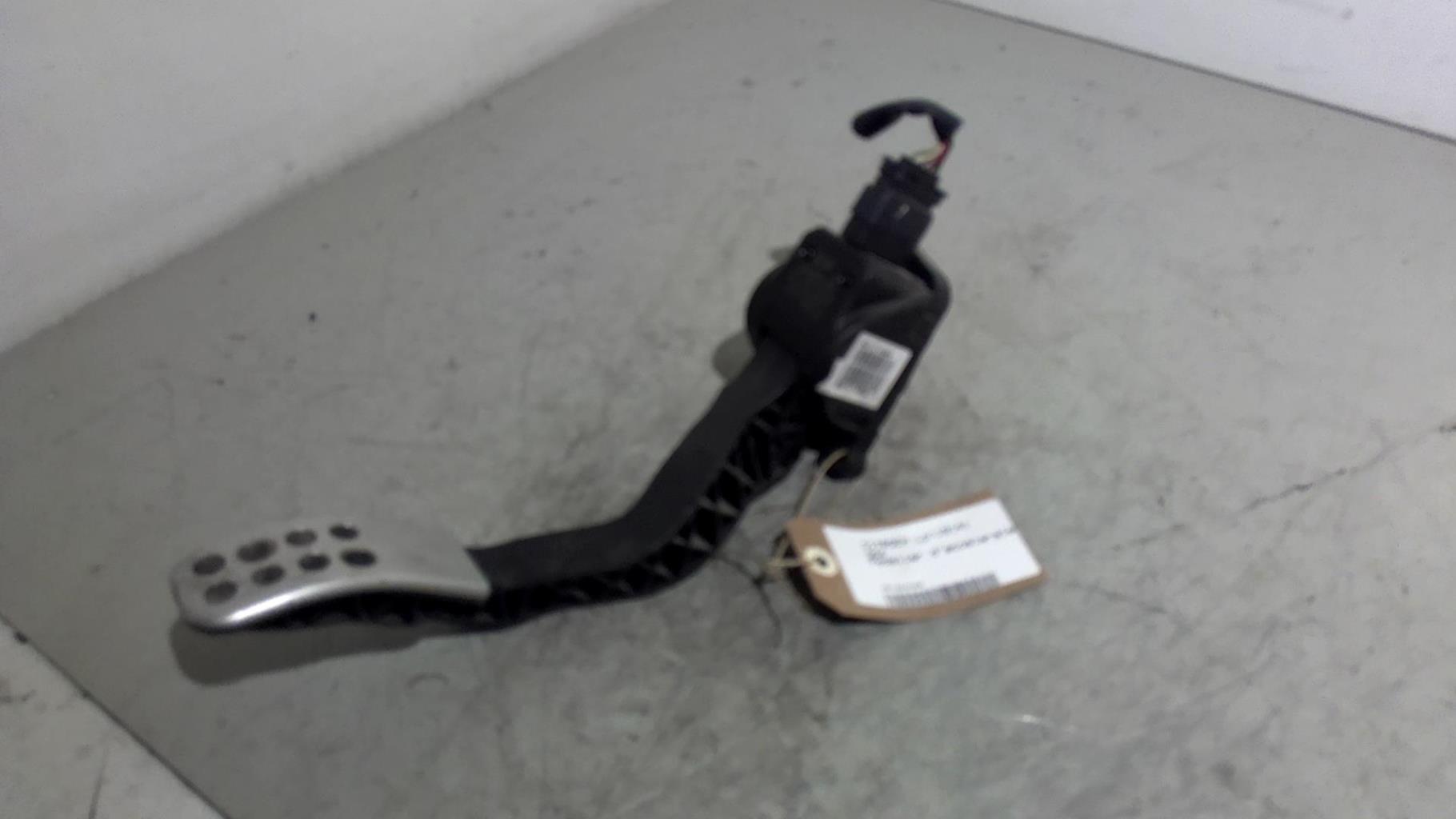 Pedale d'accelerateur CITROEN DS4  - 1