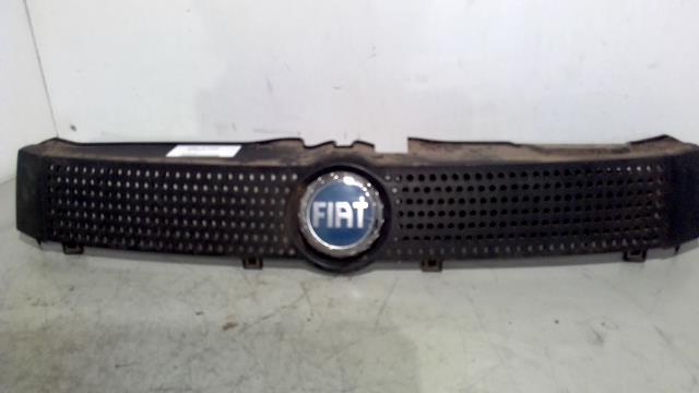 Calandre FIAT PANDA 2 PHASE 1 Essence - 1