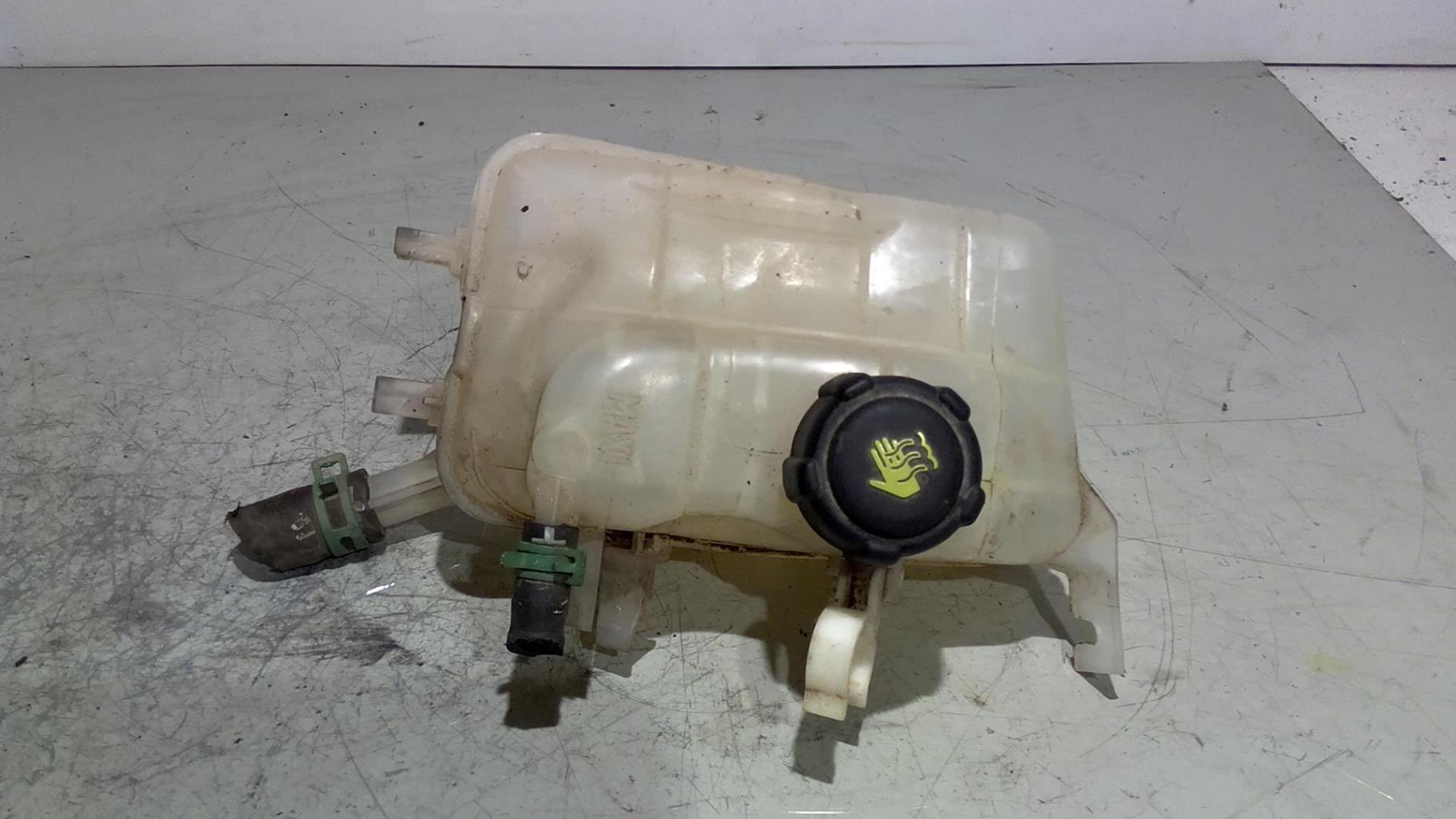 Vase d'expansion RENAULT MEGANE 3 PHASE 2 BREAK Diesel - 1