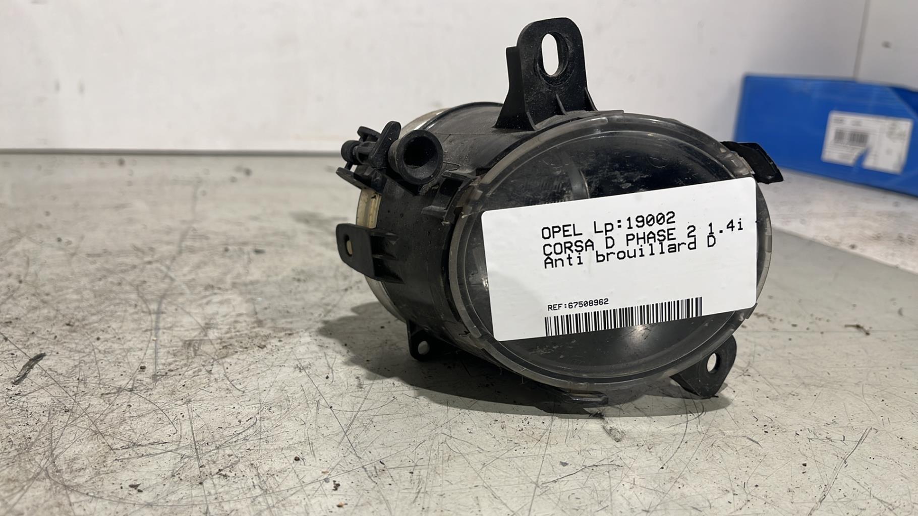 Anti brouillard droit (feux) OPEL CORSA D PHASE 2 Essence - 1