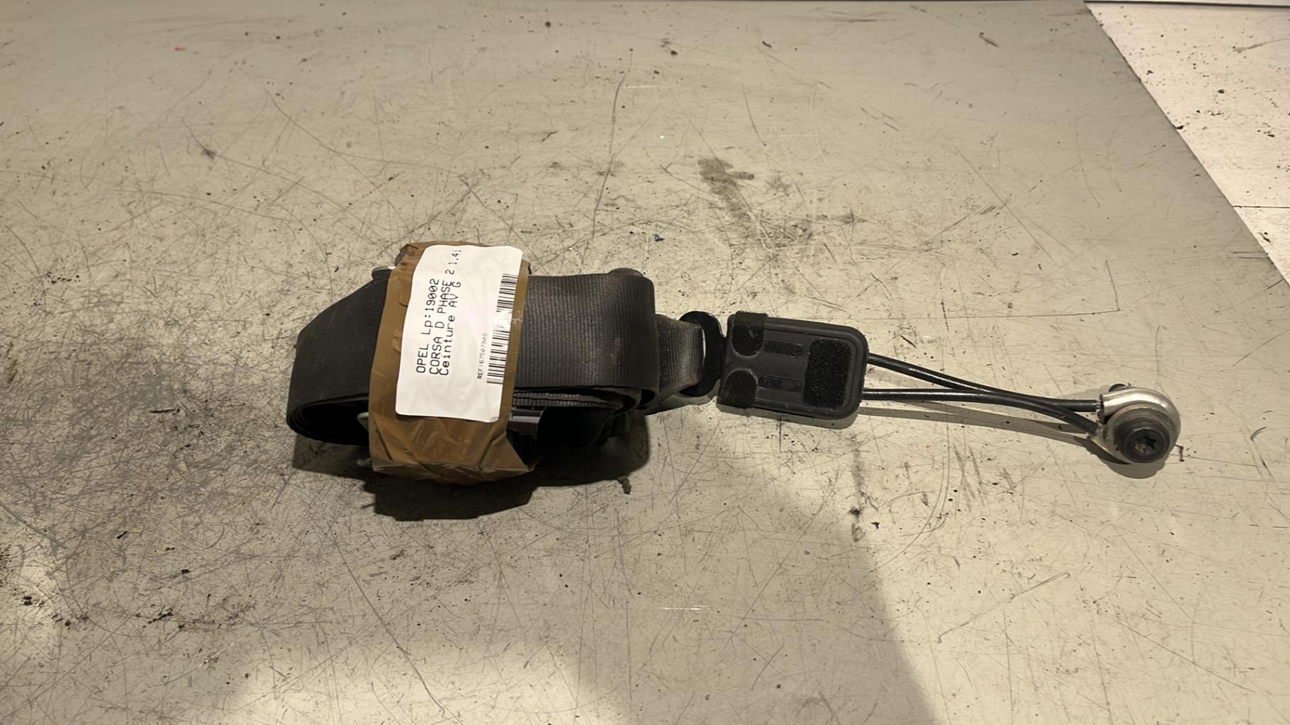 Ceinture avant gauche OPEL CORSA D PHASE 2 Essence - 1