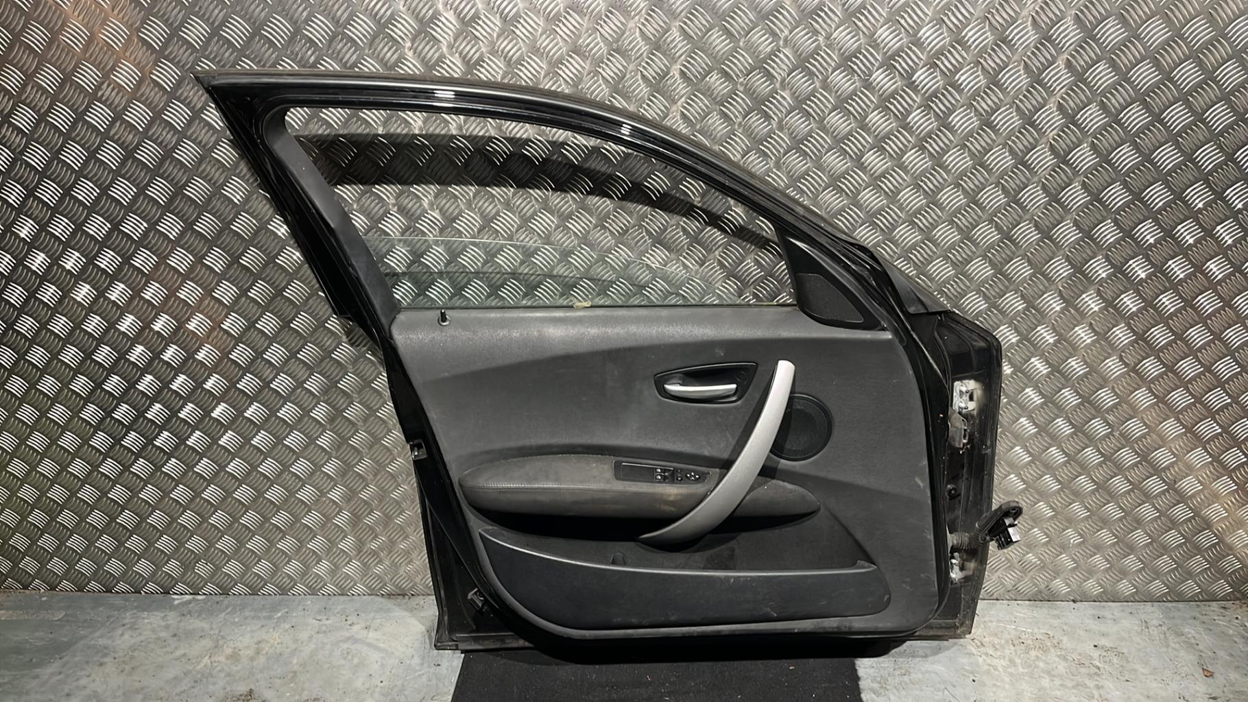 Porte avant gauche BMW SERIE 1 E87  - 1