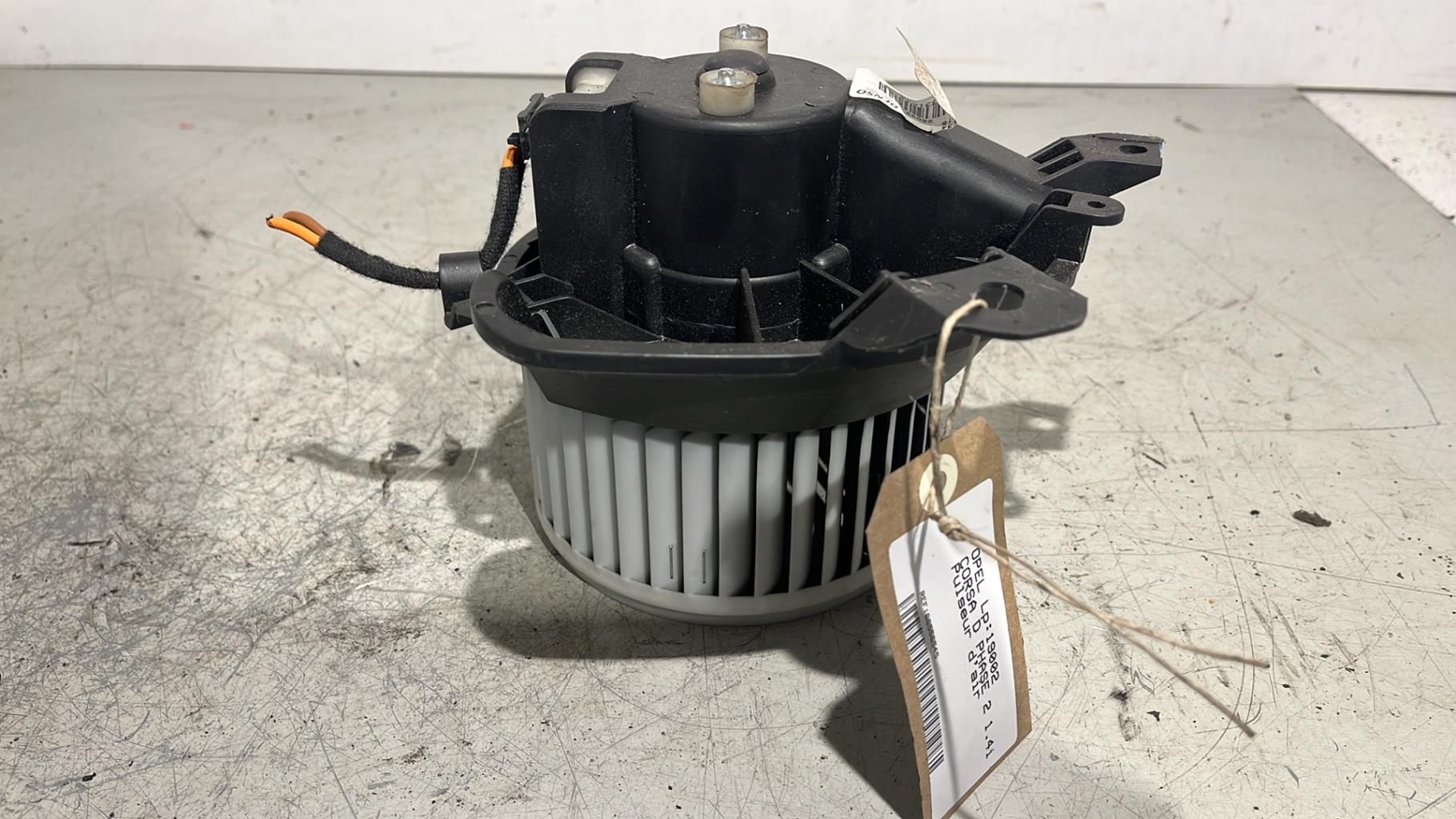 Pulseur d'air OPEL CORSA D PHASE 2 Essence - 1