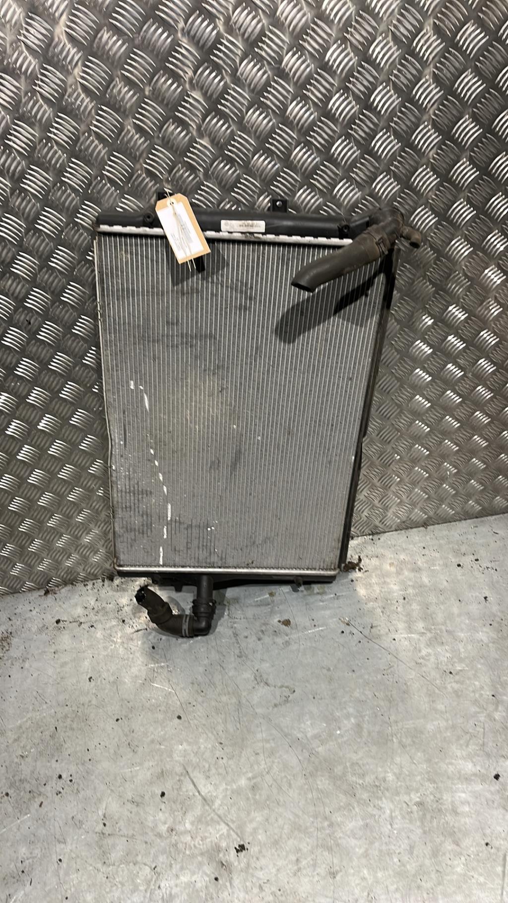 Radiateur eau VOLKSWAGEN TOURAN 2 Diesel - 1