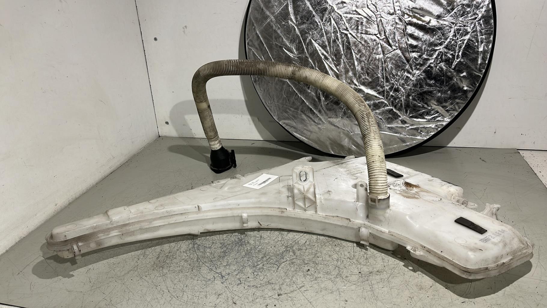 Vase de lave glace BMW SERIE 1 E87  - 1