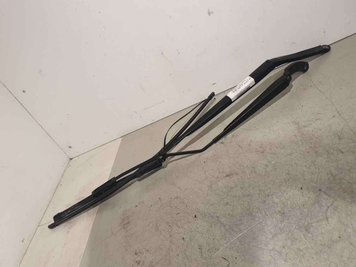 Bras essuie glace avant RENAULT CLIO 4 PHASE 1 Diesel - 1